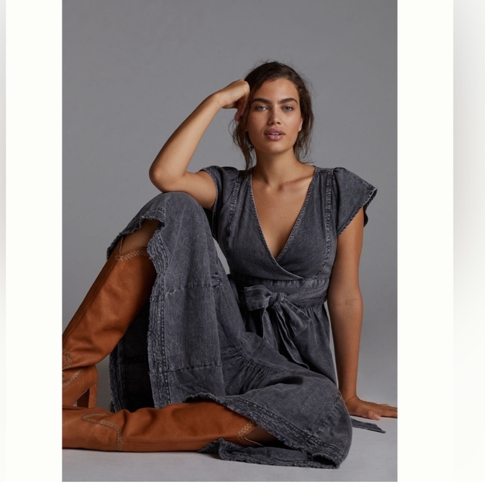 Anthropologie Pilcro Charcoal Midi Dress